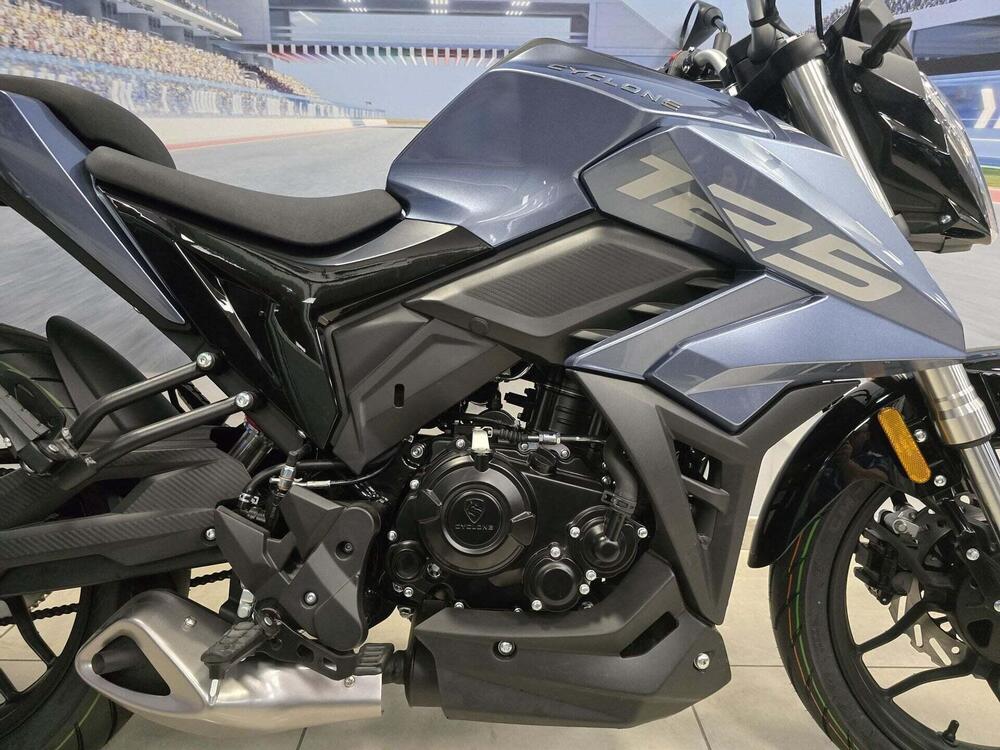 Cyclone Battlo 5S (2025 - 26) (9)