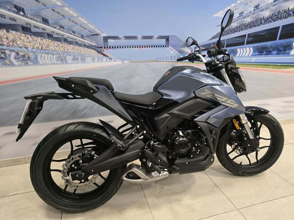 Cyclone Battlo 5S (2025 - 26) (10)