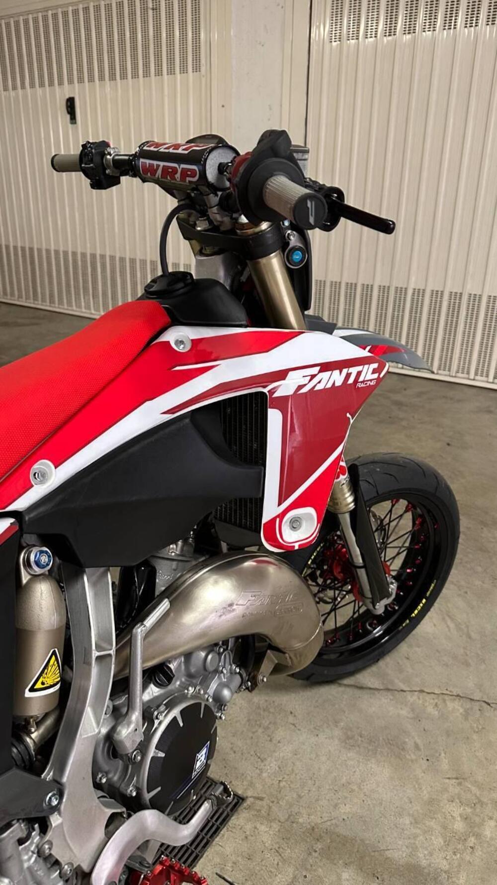 Fantic Motor XX 125 2T (2024) (13)