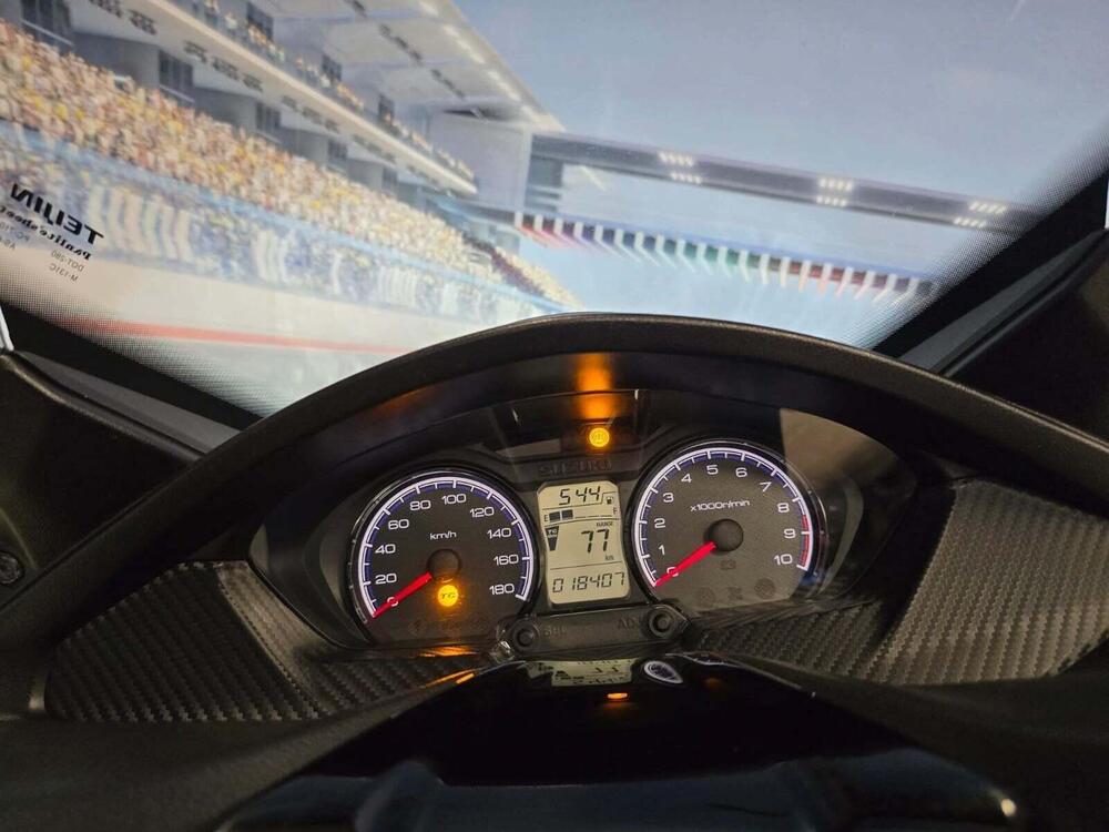 Suzuki Burgman 400 (2022 - 24) (12)