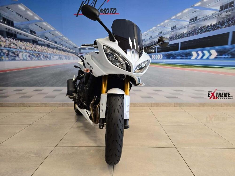 Yamaha Fazer 8 (2010 - 16) (3)