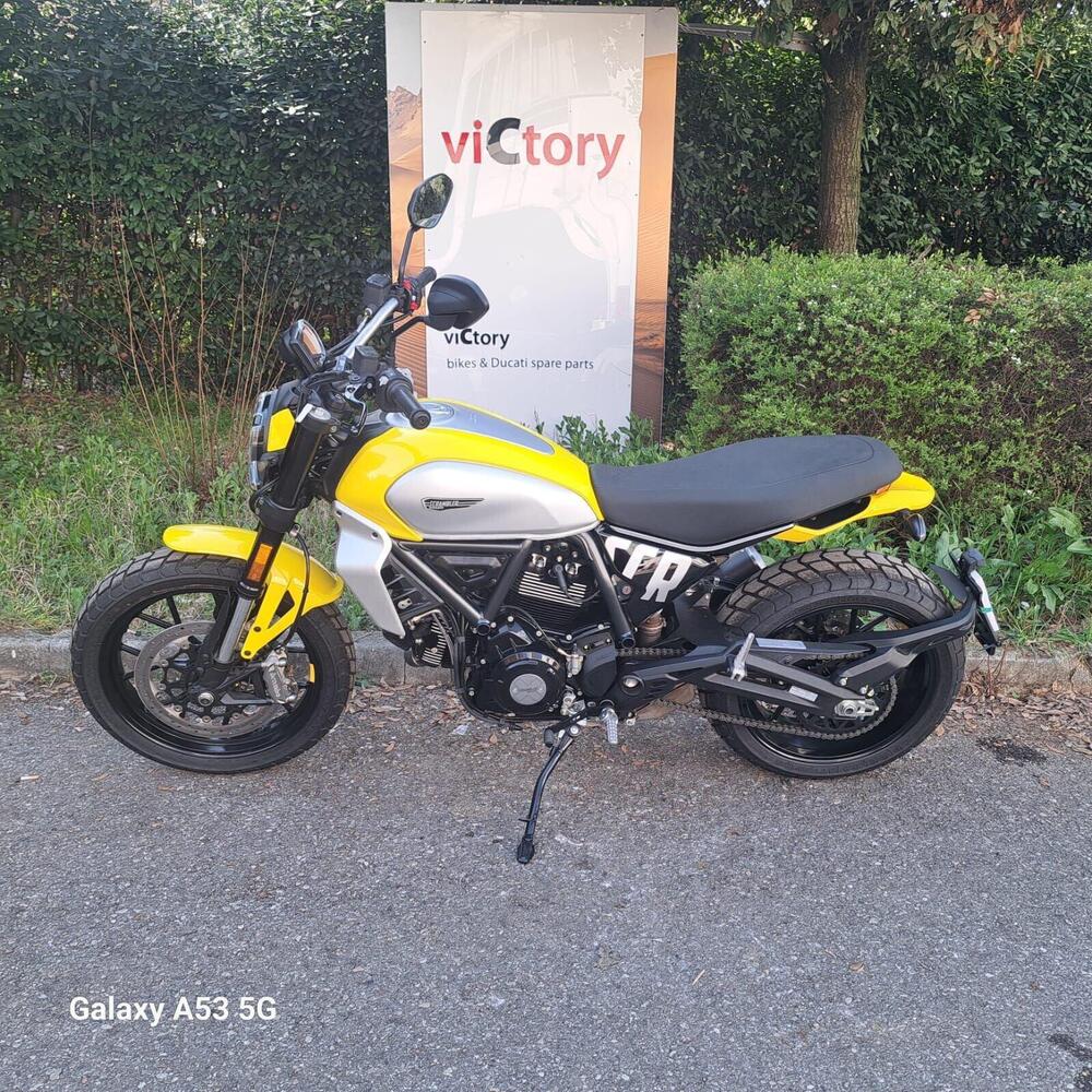 Ducati Scrambler 800 Icon (2023 - 24) (2)