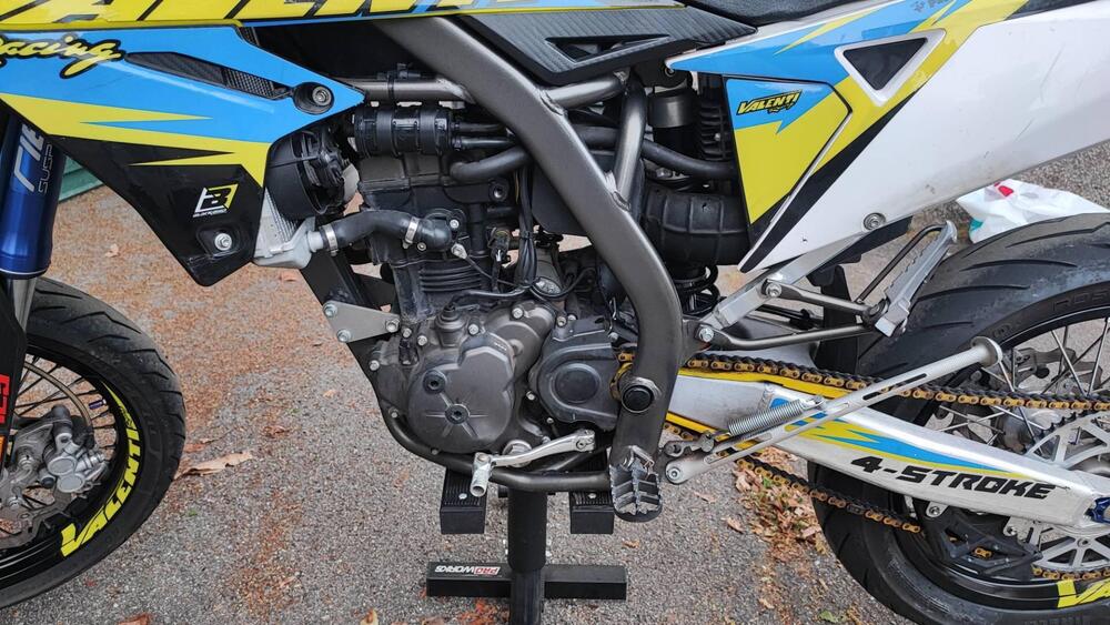 Valenti Racing SM 125 Z (2020 - 22) (5)