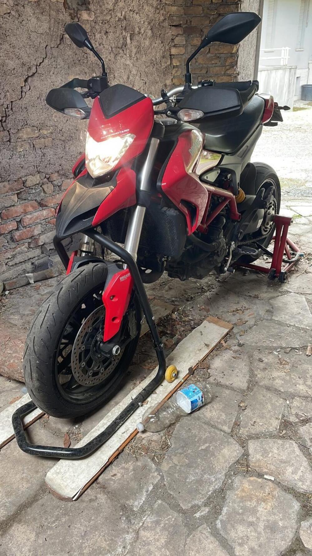 Ducati Hypermotard 821 (2013 - 15) (2)