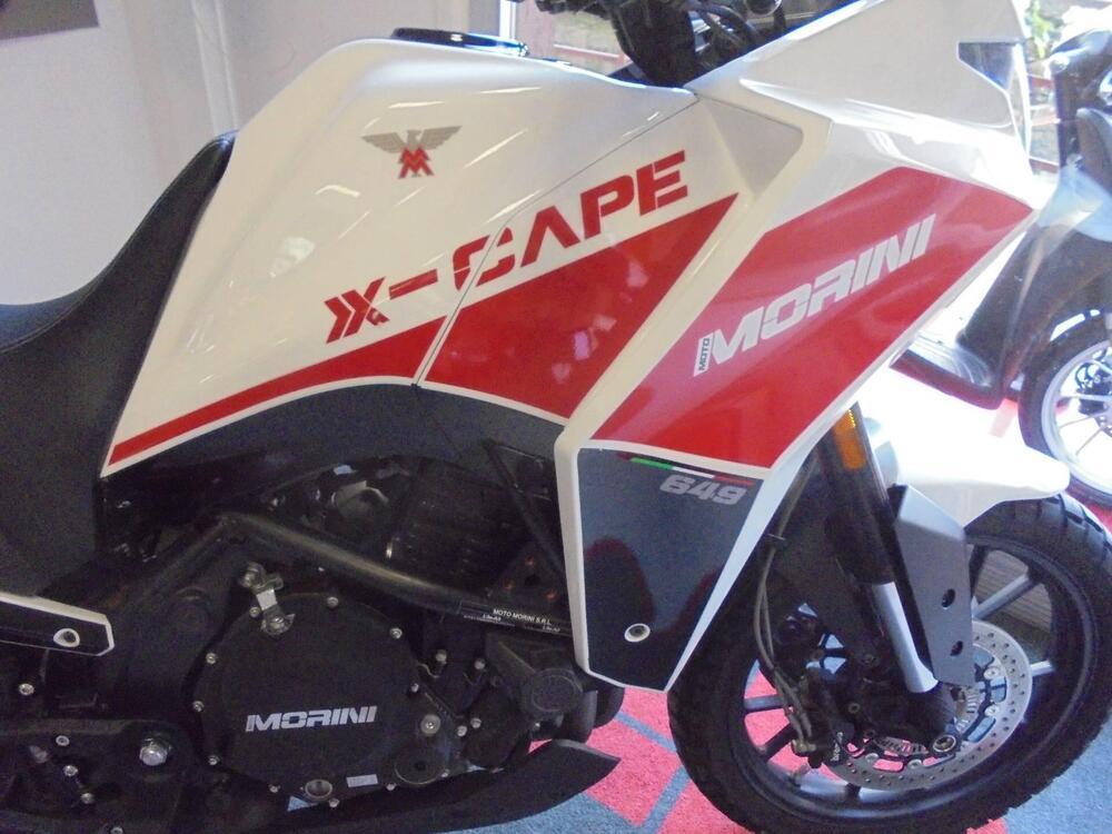 Moto Morini X-Cape 650 (2021 - 26) (2)