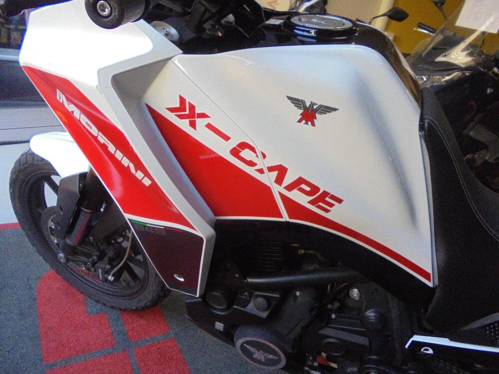 Moto Morini X-Cape 650 (2021 - 26) (3)