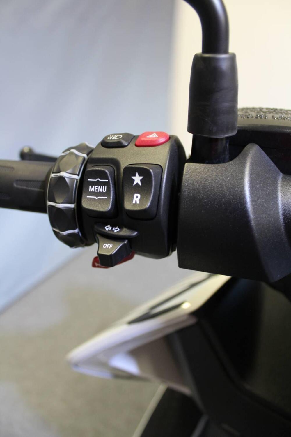 Bmw CE 04 (2021 - 25) (10)