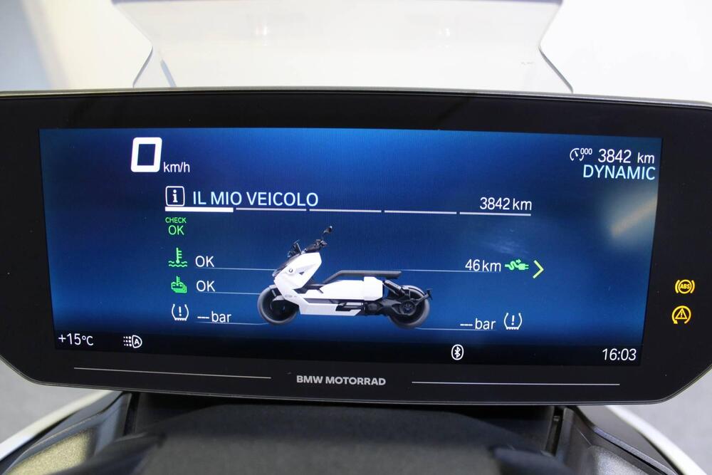 Bmw CE 04 (2021 - 25) (3)