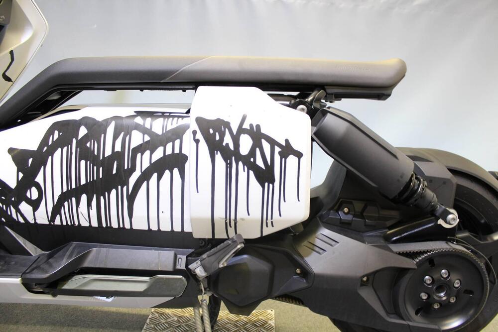 Bmw CE 04 (2021 - 25) (17)