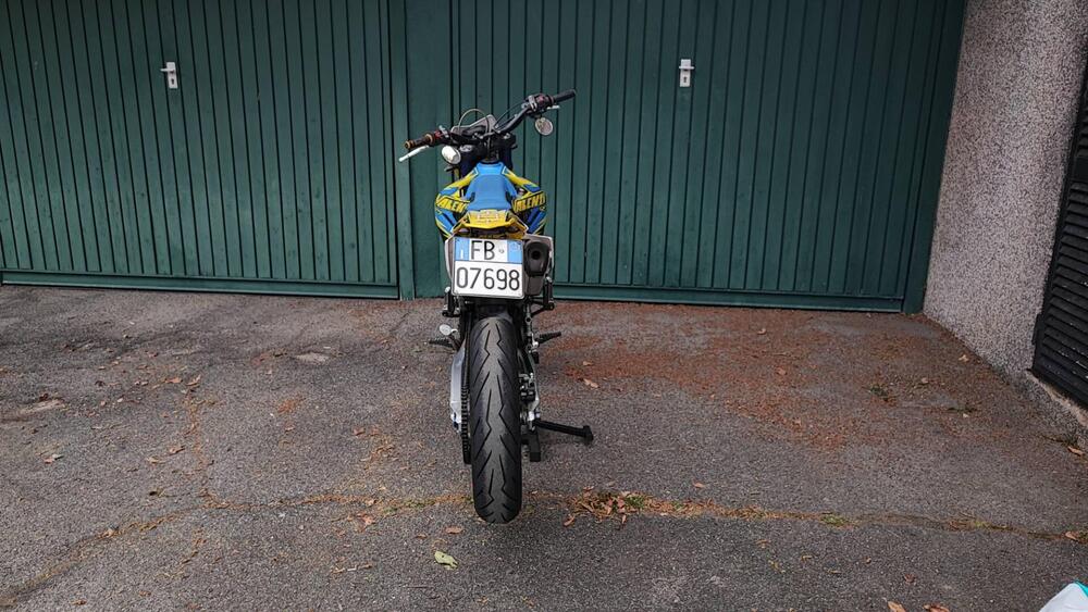 Valenti Racing SM 125 Z (2020 - 22) (4)