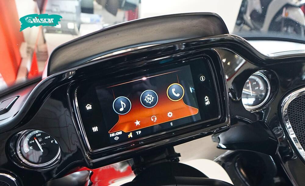 Harley-Davidson 114 Road Glide Limited (2020) - FLTRK (12)