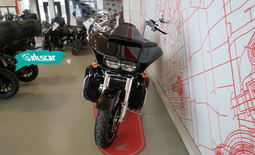 Harley-Davidson 114 Road Glide Limited (2020) - FLTRK (3)