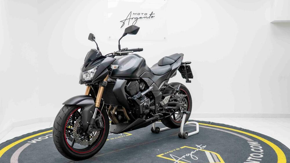 Kawasaki Z 750 R (2011 - 14) (7)