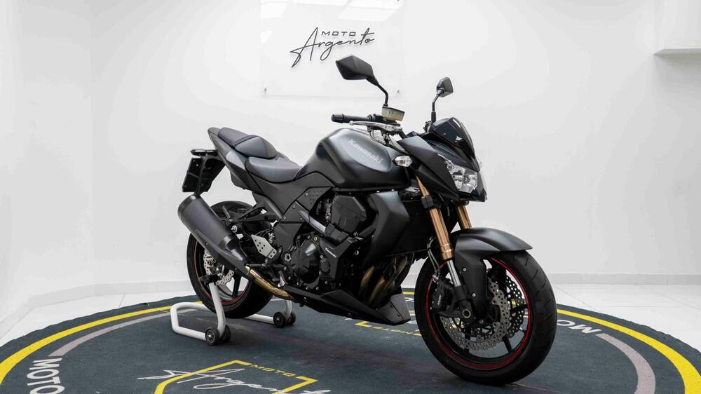 Kawasaki Z 750 R (2011 - 14) (9)