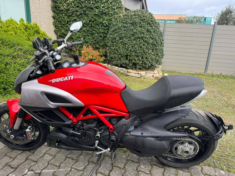 Ducati Diavel 1200 (2010 - 13)