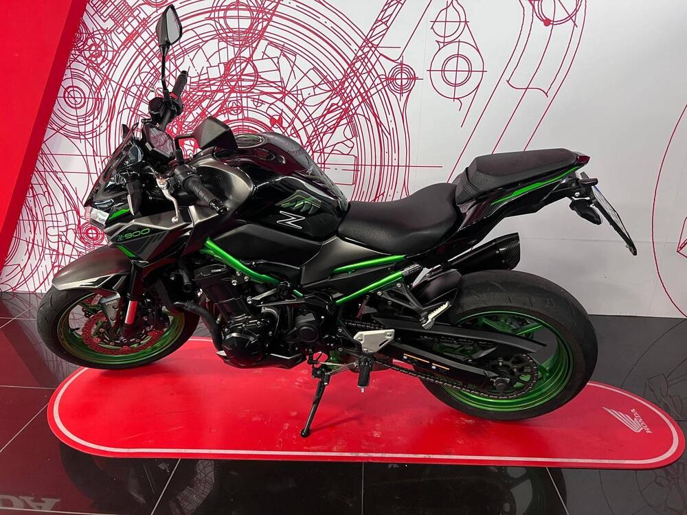Kawasaki Z 900 (2021 - 24) (5)