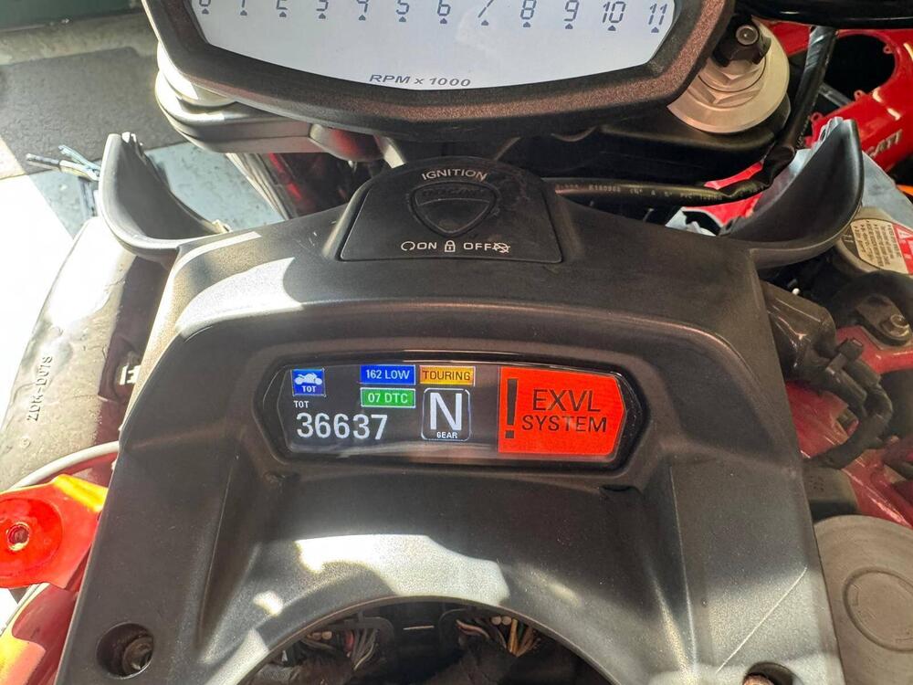 Ducati Diavel 1200 (2010 - 13) (5)