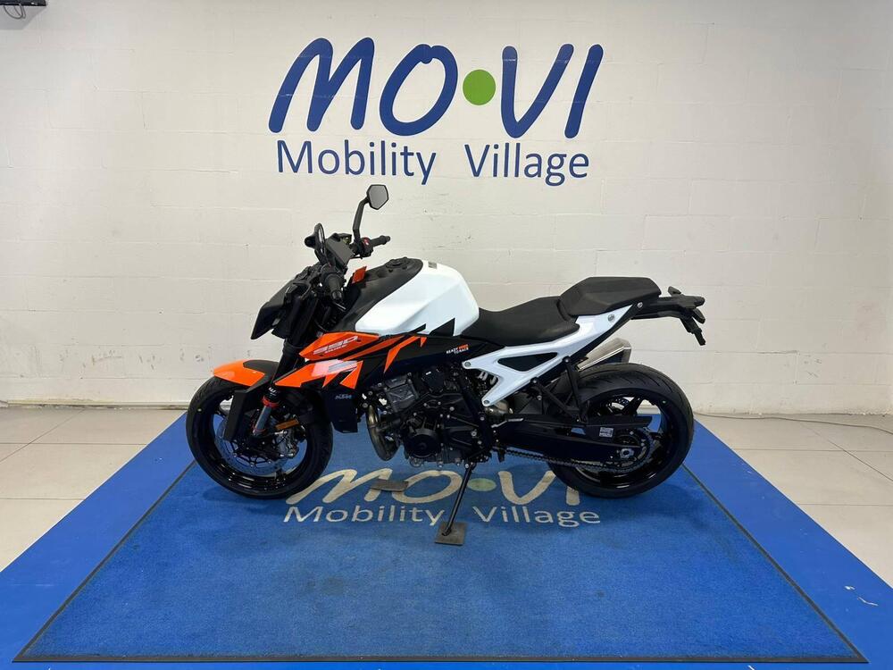 KTM 990 Duke (2024 - 26) (5)