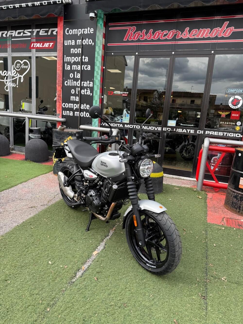 Royal Enfield Guerrilla 450 (2024 - 26) (2)