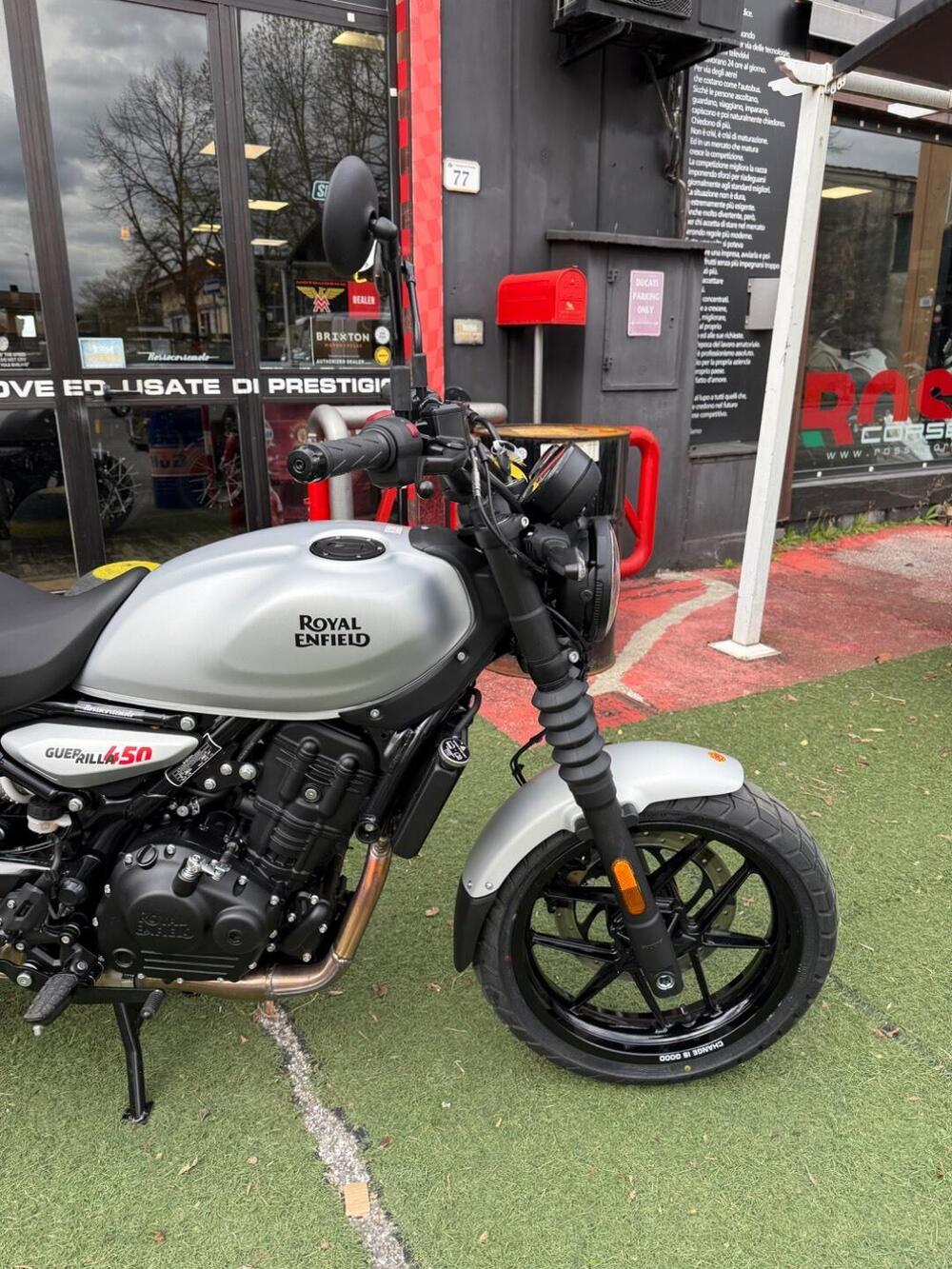 Royal Enfield Guerrilla 450 (2024 - 26) (5)