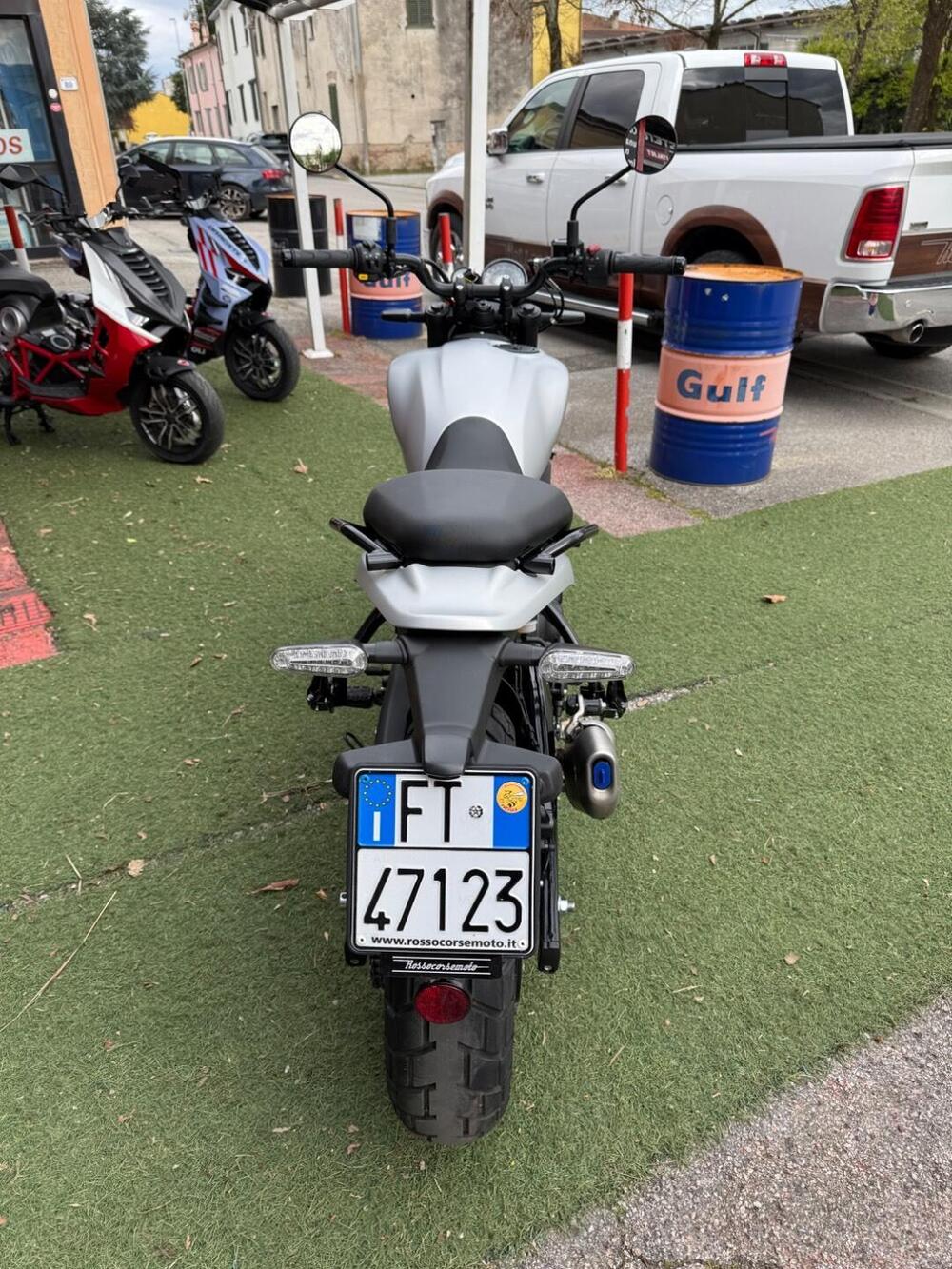 Royal Enfield Guerrilla 450 (2024 - 26) (8)