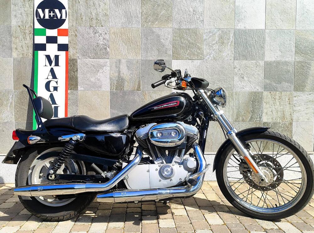 Harley-Davidson 883 Custom (2008 - 12) - XL 883C