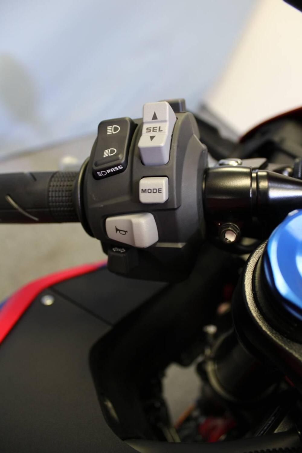 Honda CBR 600 RR (2024 - 26) (10)