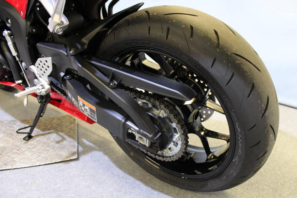 Honda CBR 600 RR (2024 - 26) (15)