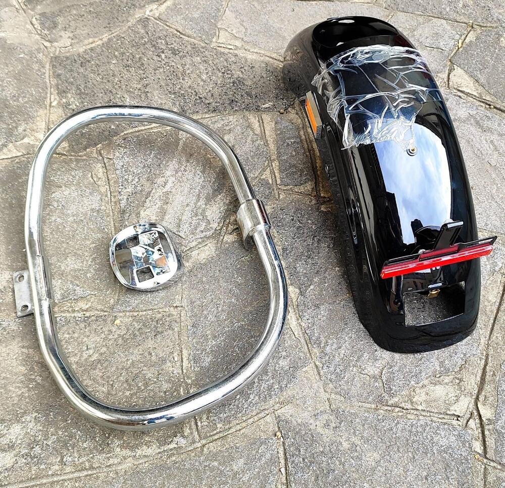 Harley-Davidson 883 Custom (2008 - 12) - XL 883C (12)