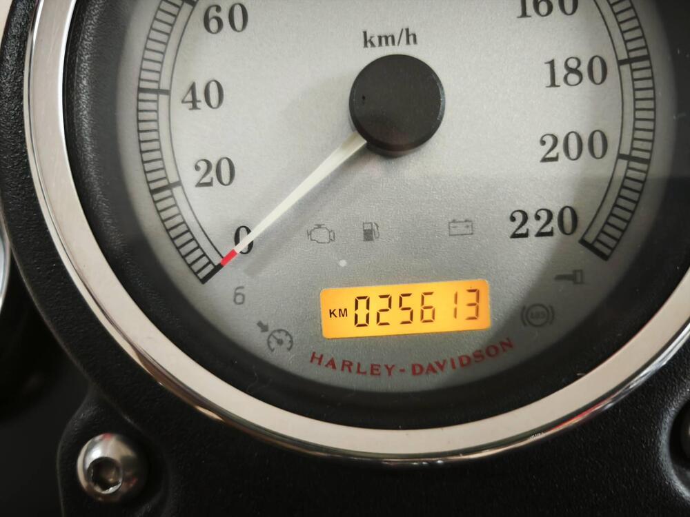 Harley-Davidson 1584 Super Glide Custom (2008 - 13) - FXDC (5)