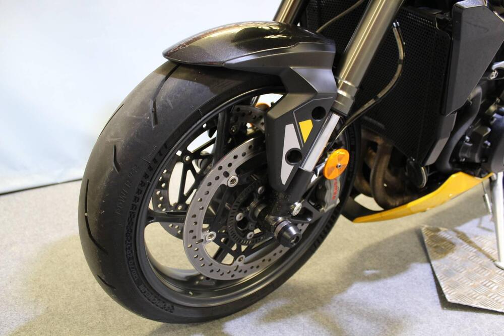 Triumph Street Triple 765 RS (2023 - 26) (14)