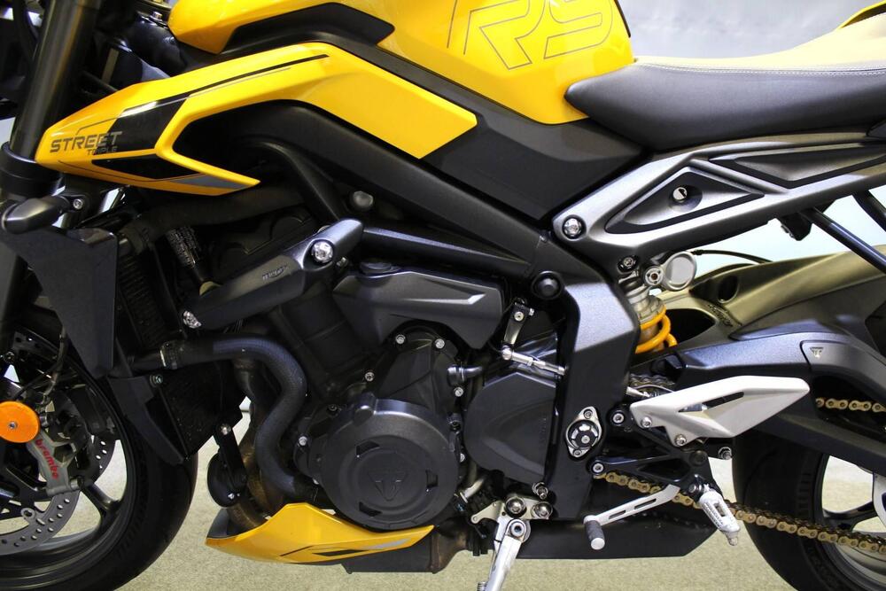 Triumph Street Triple 765 RS (2023 - 26) (16)