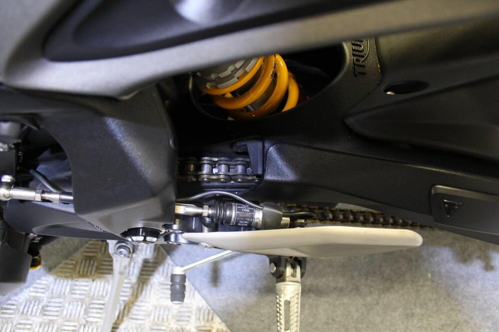 Triumph Street Triple 765 RS (2023 - 26) (18)