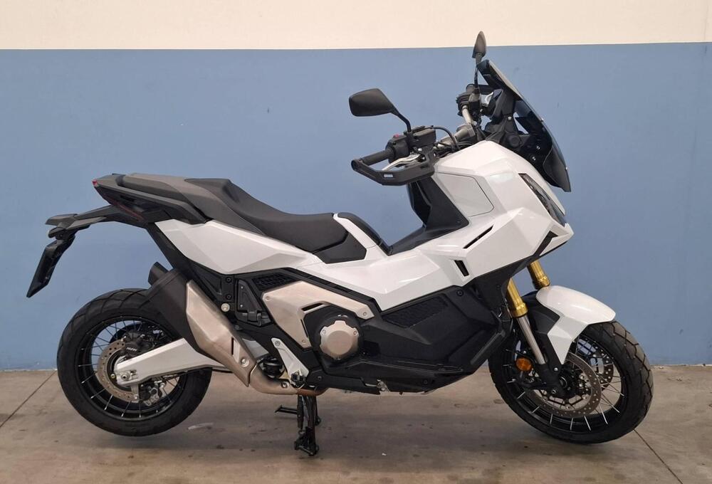 Honda X-ADV 750 (2025 - 26) (2)