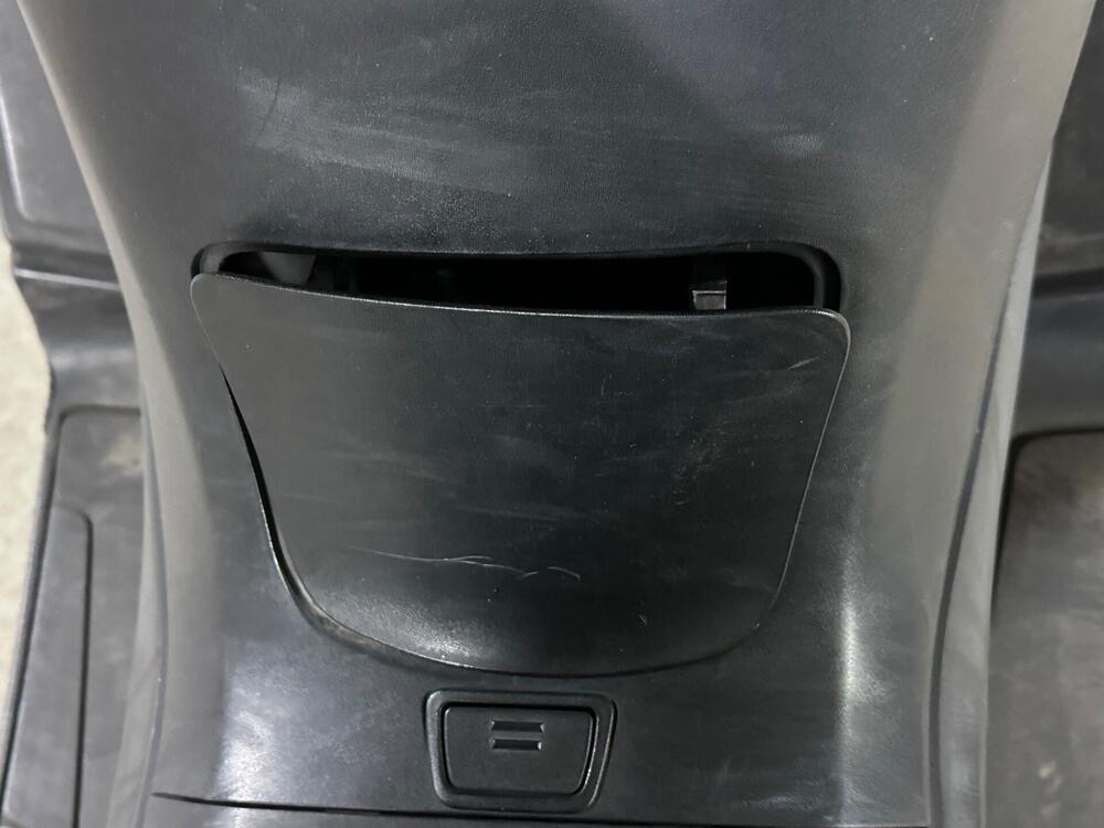 Suzuki Burgman AN 400 Limited Edition (2006 - 09) (8)