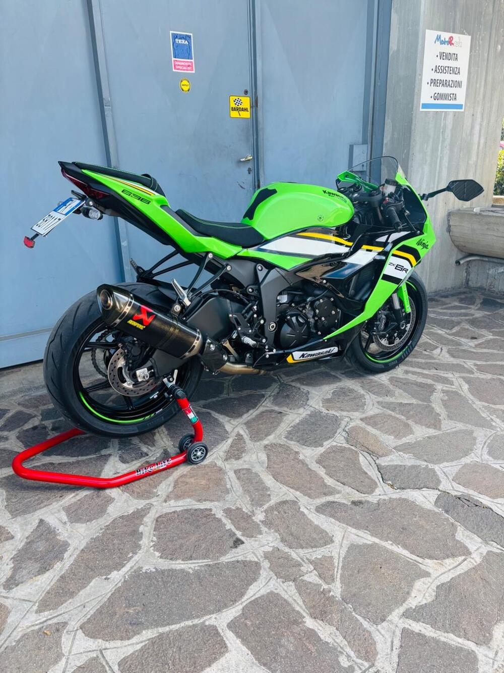 Kawasaki Ninja 636 ZX-6R (2024 - 26) (4)
