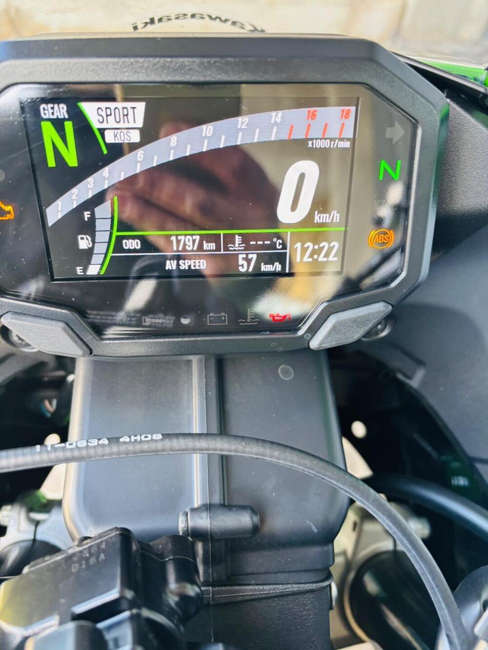 Kawasaki Ninja 636 ZX-6R (2024 - 26) (10)