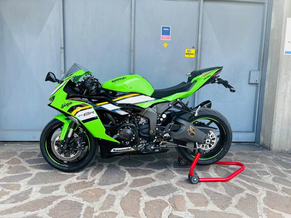Kawasaki Ninja 636 ZX-6R (2024 - 26) (5)