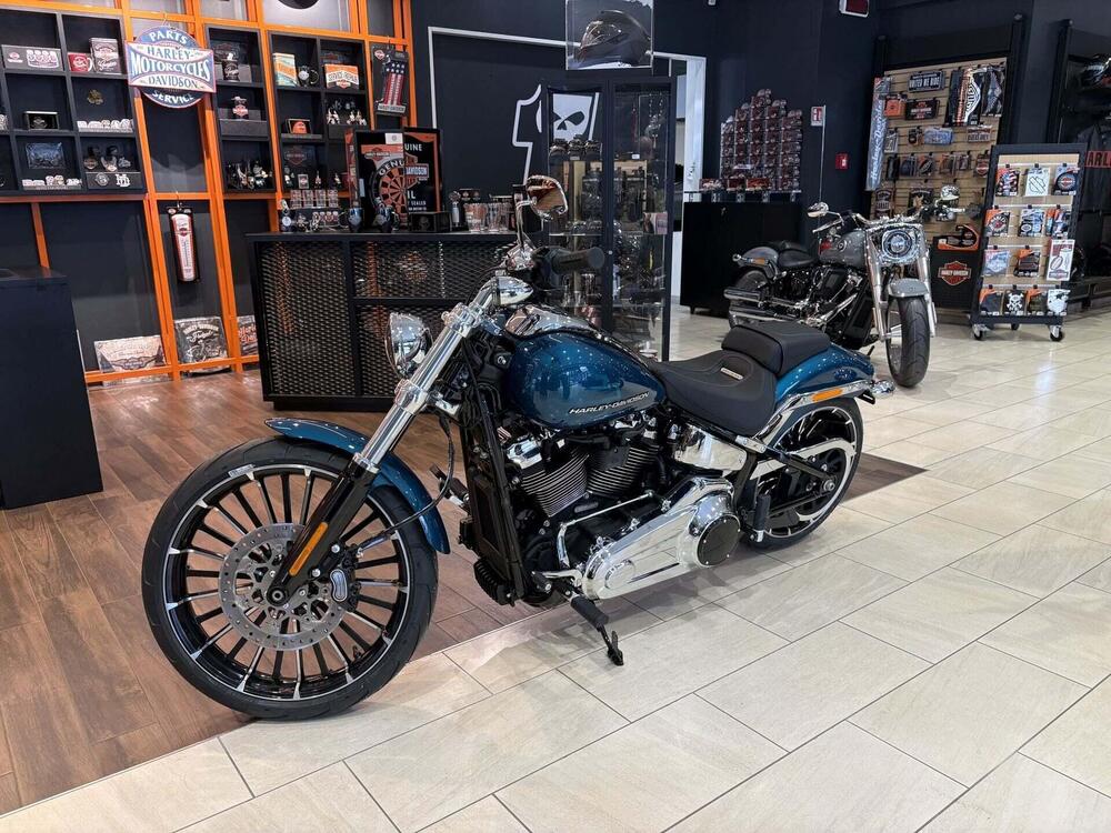 Harley-Davidson Breakout 117 (2025 - 26)