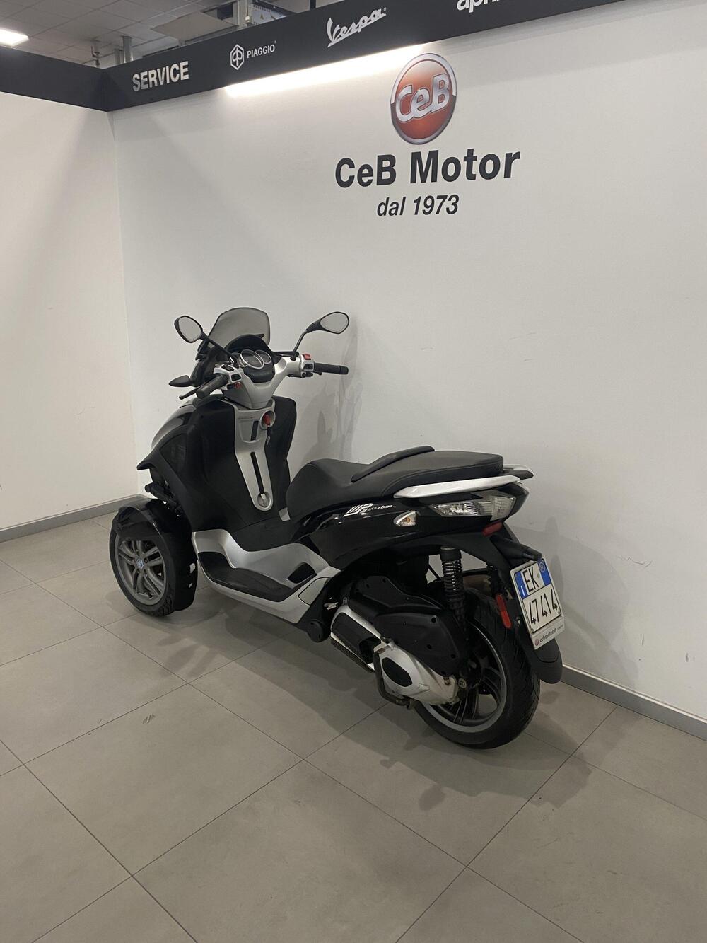 Piaggio Mp3 300 Yourban (2017 - 19) (2)