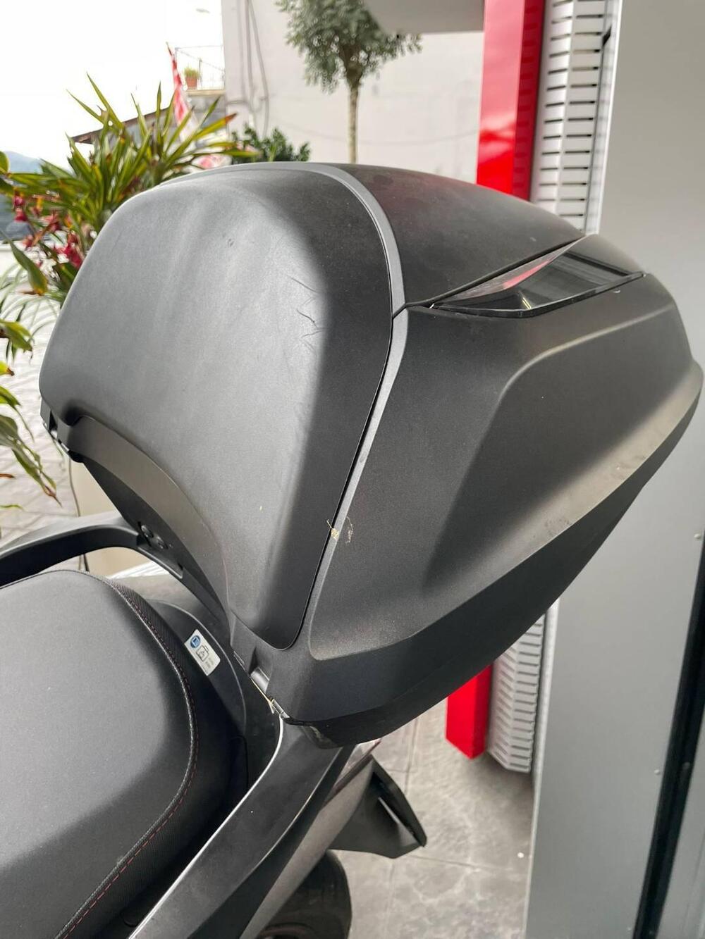 Honda SH 300 i Sport ABS (2018 - 20) (2)