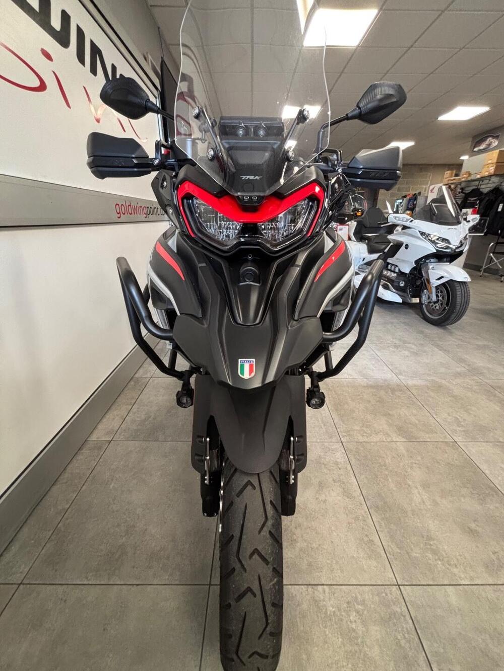 Benelli TRK 702X Dune Sea (2024 - 25) (14)