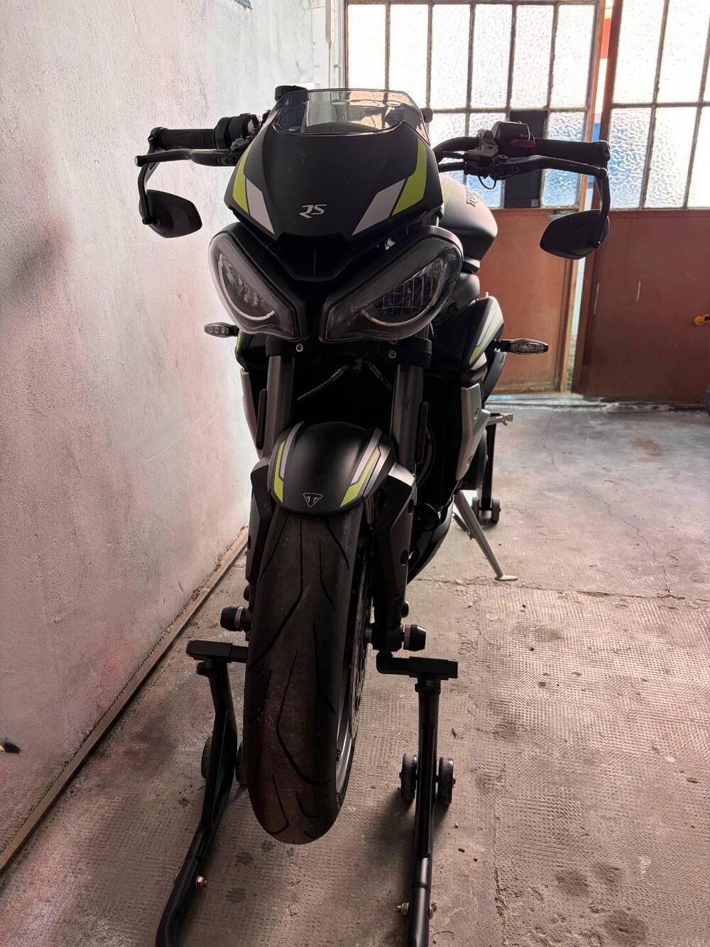 Triumph Street Triple RS (2020 - 22)
