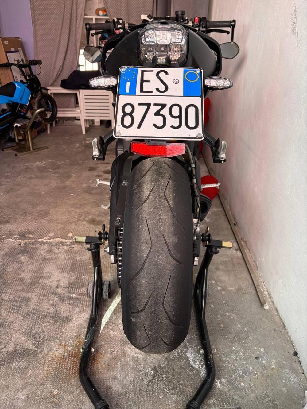 Triumph Street Triple RS (2020 - 22) (3)