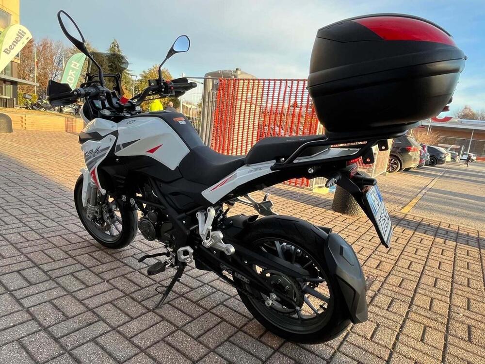 Benelli TRK 251 (2022 - 25) (4)