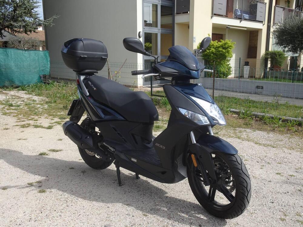 Kymco Agility 200i R16 + (2021 - 25) (7)