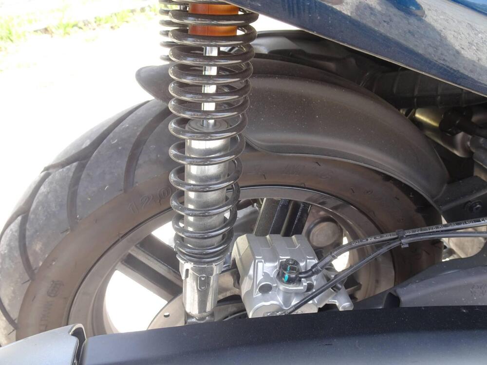 Kymco Agility 200i R16 + (2021 - 25) (15)