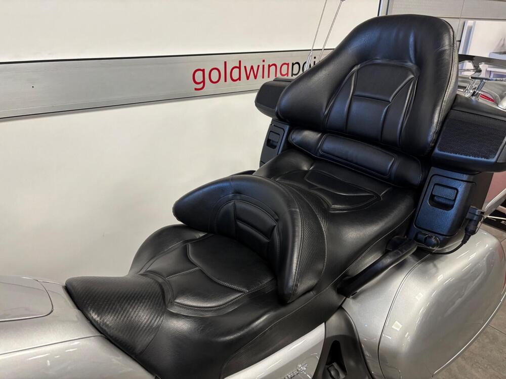 Honda GL 1800 Gold Wing (2007 - 11) (6)