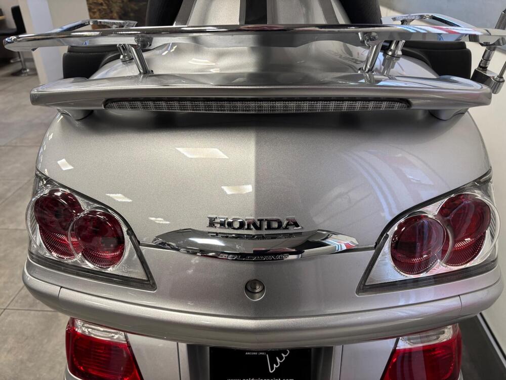 Honda GL 1800 Gold Wing (2007 - 11) (12)