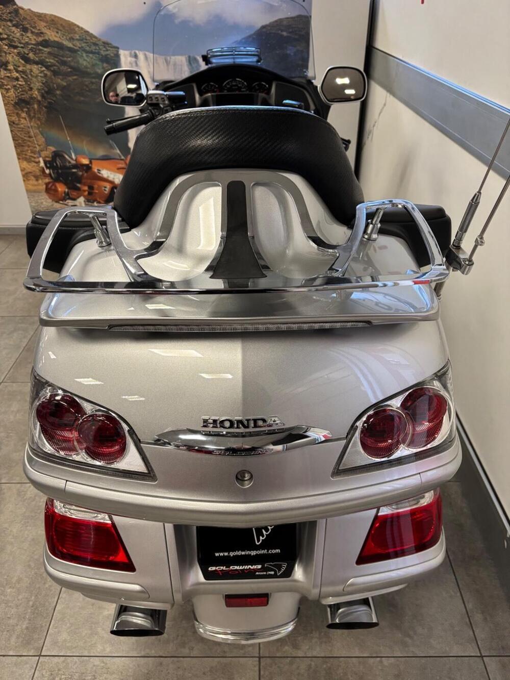 Honda GL 1800 Gold Wing (2007 - 11) (13)